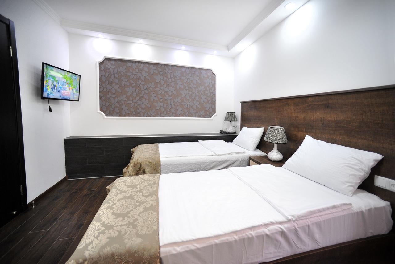 Rk City Hotel Tbilisi Ngoại thất bức ảnh
